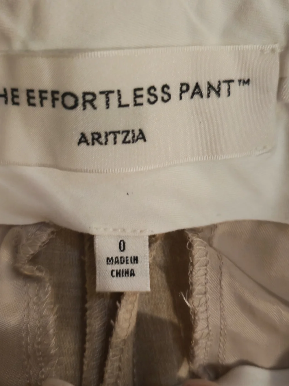 Aritzia The Effortless Pants Wide-Leg Linen-Blend Trousers in Beige